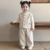 Conjunto de otoño e invierno para niña de 1 año, 2 niñas, abrigo de lana, top de punto, conjunto estilo coreano para niñas, pantalones para niños, conjunto de tres piezas