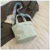 Nuevo Bolso Cubo de Lona 2026 para Mujer, Bolso de Mano Casual y Versátil para el Trabajo, Diseño de Nicho con un Toque de Lujo, Bolso Cruzado
