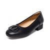 Sapatos de Trabalho Retrô Franceses com Fivela Redonda de Bico Redondo e Salto Grosso em Couro de Ovelha Moda Macarrão Mole Sapatos Leite
