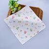 Venta al por mayor del fabricante Toalla cuadrada de gasa de cuatro capas Absorbente Pañuelo para niños Jardín de infantes Bebé Infantil Toalla de saliva Gasa de algodón