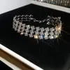 Pulseira Redonda Europeia e Americana Transfronteiriça com Borla e Cravejada de Diamantes, Pulseira Minimalista Moderna de Estilo Nicho com Design Único, Joia de Mão de Nicho