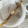 Reloj ovalado de nácar, lujo ligero, simple, elegante, moda retro, combinable, de alta calidad, ins, cuarzo, para mujer