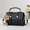 Bolso Cuadrado Pequeño Versátil y de Moda, Bolso Cruzado de Hombro Único para Mujer, Nuevo Bolso de Mano con Bloques de Color, Personalizado por la Fábrica Shiling