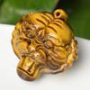 Colgante de Guanyin con piedra de ojo de tigre, colgante de Buda con piedra de ojo de tigre, colgante de jade Ruyi con piedra de madera, dragón, tortuga, frijol Fu valiente