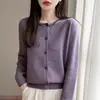 Casaco de lantejoulas para primavera e outono, design de gola redonda, blocos de cor de urso mel, estilo novo, de manga comprida, cardigã de tricô para mulheres