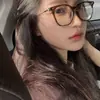 Gafas de montura negra lisa estilo ins para mujer, disponibles con lentes graduados, que ofrecen un look sofisticado y protección contra la luz azul; venta al por mayor de monturas de gafas
