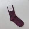 Meias IOULOR femininas de cano médio ins marca de moda cor sólida meias felpudas de agulha dupla meias de algodão japonesas meias da Coreia do Sul atacado