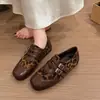 Zapatos Mary Jane Retro de Punta Cuadrada con Hebilla, Zapatos Planos de Cuero para Mujer, Novedad Otoño 2026 Versión Coreana Zapatos Estilo Universitario