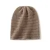 Cachemira 2026 Otoño/Invierno Nuevo Estilo para Mujer de Gama Alta Color Sólido Tejido de Punto Trenzado Engrosado Cálido Moda Gorro de Punto Casual