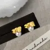 Pendientes Franceses Sencillos, Lujo Ligero, Gama Alta, Elegantes, con Cuentas de Concha y Lazo, Pendientes de Diseño Moderno y Versátil para Mujer