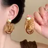 Pendientes de Flor de Tela de Aguja de Plata, Personalidad a la Moda, Pendientes Retro Versátiles, Pendientes de Lujo Ligero y de Alta Gama para Mujer