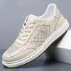 Tênis brancos masculinos 2026 primavera novos respiráveis casuais com cadarço na frente tênis esportivos versátil estilo minimalista sapatos masculinos