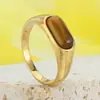 Nuevas Joyas de TikTok Estilo Europeo y Americano para Hombres y Mujeres Anillo de Gema Clásico Dominante Retro para Pareja Simple de Lujo Ligero Japonés y Coreano