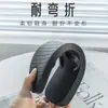 Chanclas 2026 nuevas sandalias de dedo coloridas para verano uso en casa, pantuflas frescas para pareja