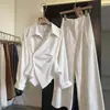 Camisa Rayada de Manga Larga de Moda, Blusa de Otoño con Cintura Irregular, Nuevo Estilo Ajustado, Top Adelgazante con un Diseño Único