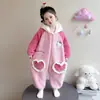 Macacão de inverno anti-chute para meninas, macacão de flanela infantil, design fofo de desenho animado, saco de dormir forrado com fleece e roupa confortável para ficar em casa