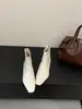 Botas de Moda Otoño e Invierno 2025 Nuevas Botines de Punta Fina y Punta Cuadrada Pequeña Botines Cortos Tacón Medio Versátiles Botas Ajustadas Botas Individuales para Mujer Color Nude