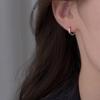 Pendientes minimalistas de anillo liso que combinan con todo, pendientes de estilo coreano con hebilla de oreja, estilo frío, pendientes de anillo de temperamento de alta calidad.