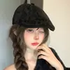 Gorra de ante con estampado de leopardo estilo japonés para mujer, primavera y otoño, adelgazante, estilo chica picante, gorra newsboy de moda urbana