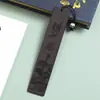 Juego de marcapáginas inspiracionales de madera de caoba estilo chino regalo conmemorativo para escuela de negocios tallado Hueco venta al por mayor de fábrica