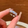 Anillo de Diamante Roto Pequeño Colorido de Circonita Ópalo Anillo Abierto de Cuentas Transparentes Irregulares Anillo para Dedo de Viento Frío para Mujer