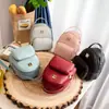 Bolso pequeño de hombro fresco para mujer, moda coreana, color sólido, mochila pequeña, logo cuadrado, bandolera, PU pequeño de comercio exterior, Guangzhou al por mayor