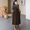 Ropa de maternidad otoño e invierno nuevo conjunto de dos piezas de peto de pana estilo coreano conjunto de base a rayas de cintura alta que cubre la barriga