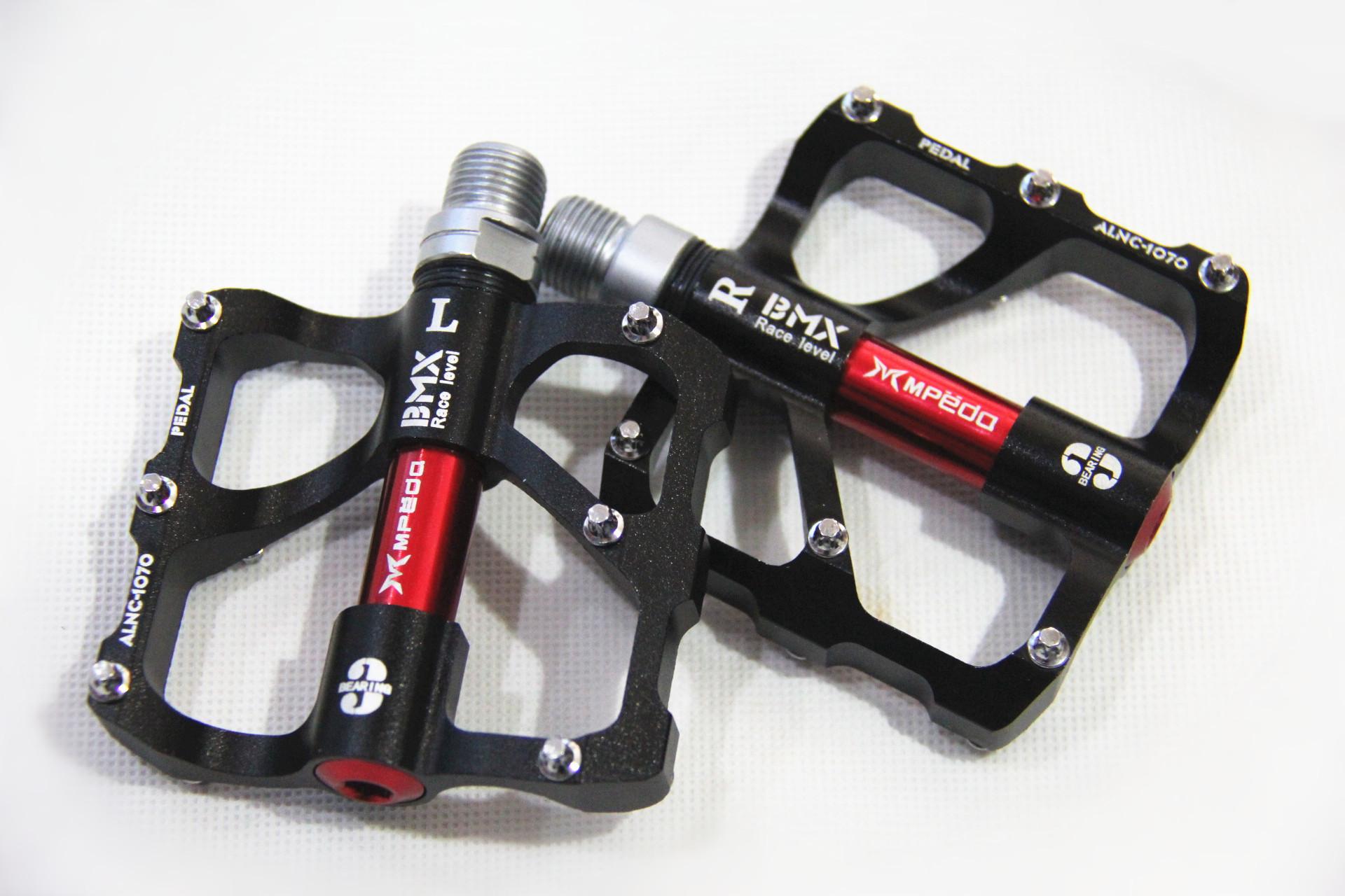 4079146458_1564704934