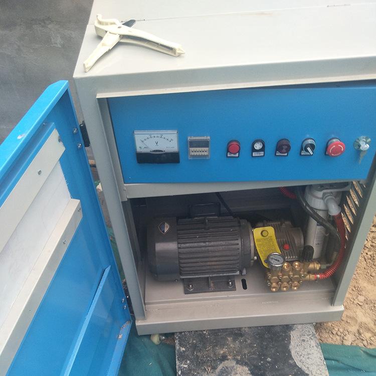 围挡喷淋12.12 (1).jpg