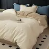 Conjunto de Quatro Peças de Algodão de Fibra Longa Espesso Escovado para Outono e Inverno Capa de Edredom de Algodão Puro Lençol de Cama Cor Sólida Estilo Simples Sem Estampa Roupa de Cama