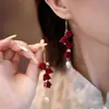 Pendientes festivos de terciopelo rojo con lazo para mujer, pendientes largos con borla floral dulces y elegantes para otoño e invierno