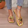 Chanclas Planas de Talla Grande para Mujer 2026 Nueva Moda Estilo Metálico Resort Sandalias de Playa para Exteriores