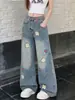 ChaoLi tiene en stock jeans con diseño bordado de dibujos animados y anime lindos para mujer, pantalones de pierna ancha de cintura alta estilo universitario de verano