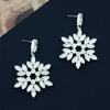 Europa e Estados Unidos transfronteiriços novos brincos de strass de floco de neve de Natal brincos de pingente de diamante exagerados de personalidade da moda feminina