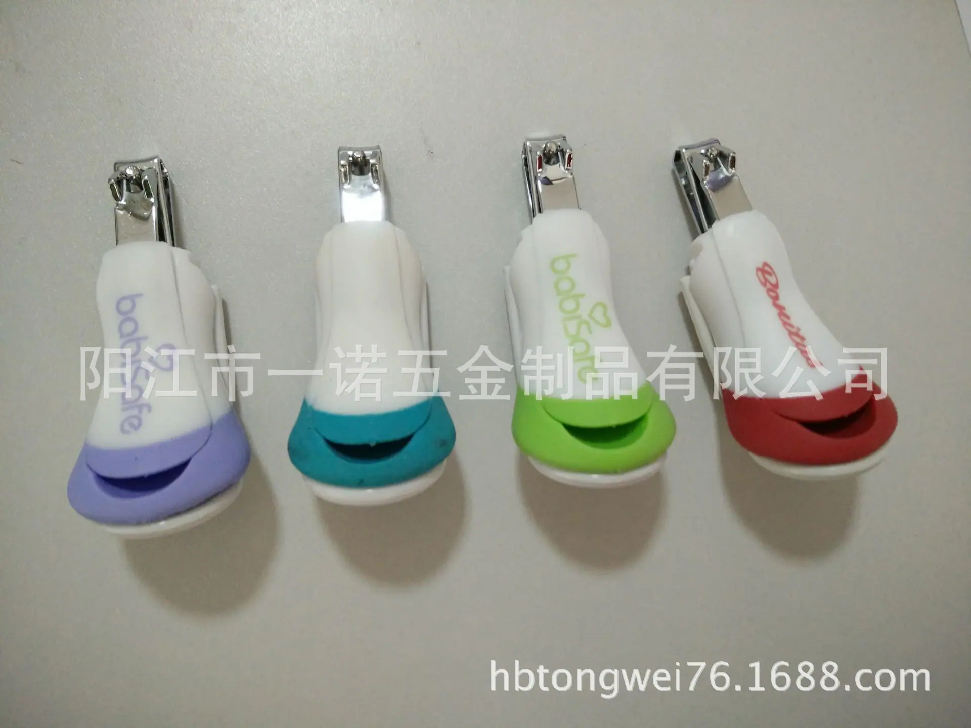 指甲IMGA1268BBH