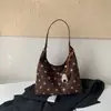 Bolsa de mão feminina transfronteiriça coleção outono 2026: design de nicho, estampa de bolinhas, bolsa de ombro versátil, bolsa tote e de axila retrô e fashion