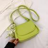 Moda popular de este año, temperamento suave, bolso sencillo de axila, verano 2022, nuevo bolso bandolera de un hombro, bolso cuadrado pequeño, tendencia