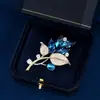 Elegante Broche de Orquídea, Diseño de Nicho de Lujo Ligero, Corsage de Cristal Azul, Exquisitos y Elegantes Accesorios para Traje al por Mayor