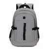 Nueva mochila para portátil de negocios para estudiantes de secundaria y preparatoria, mochila casual simple para hombre de gran capacidad al por mayor