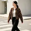 Cárdigan de punto para mujer de estilo retro europeo y americano transfronterizo, nuevo para otoño, con logo, de rayas, de manga larga, juvenil, tacto suave y delicado