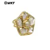 Mpr148 Exquisito y Elegante Forma de Flor Rosa Blanco Concha Chapado en Oro de 18 Quilates Anillo Abierto Joyería Diaria para Niñas