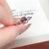 Anel Oval Laranja em Pó Pedra Principal Folha Floral Diamante Acentuado para Mulheres Luxo Leve Retro Banquete Diário Temperamento Joia Decorativa para Mãos Femininas