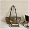Bolsa tote retrô grande capacidade transfronteiriça para mulheres, nova coleção outono/inverno 2026, bolsa de ombro simples e fashion, adequada para o trabalho e uso diário