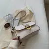 Bolso Pequeño Estilo Western Retro para Mujer Otoño e Invierno 2022 Nuevo Bolso Cruzado Texturizado de Moda Bolso Cuadrado Pequeño de Hombro Único para el Brazo