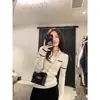 Camisa base de tricô com gola branca para mulheres, blusa de manga comprida para outono e inverno, camada interna com color blocking vintage, suéter slim fit