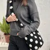 410263 2026 Nueva Linda Bolsa de Peluche de Lunares para Mujer, Bolso Cubo de Lunares Moderno y Sencillo, Bolso Chaleco
