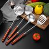 Atacado Aço Inoxidável Cabo de Madeira Ke Utensílios de Cozinha Cozinha Doméstica Colher de Sopa Espátula para Refogar Conjunto de Quatro Peças Escorredor de Cabo Longo Conjunto de Escorredor