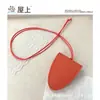Bolsa com Clipe Magnético para Óculos de Sol em Couro PU, Pingente Pequeno Dopamina de Alta Qualidade para Uso ao Ar Livre, Acessório Feminino Fofo