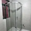 Mampara de ducha en arco con forma de abanico ultradelgada de 4 cm para separación de zona seca y húmeda, adecuada para uso doméstico y hotelero, con instalación en sitio