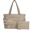 Fábrica Mayorista Transfronteriza de Bolsas Tote, Bolsas para Laptop, Bolsas Nube para Mujeres para el Trabajo, Bolsas para Tabletas, Fábrica de Personalización Empresarial